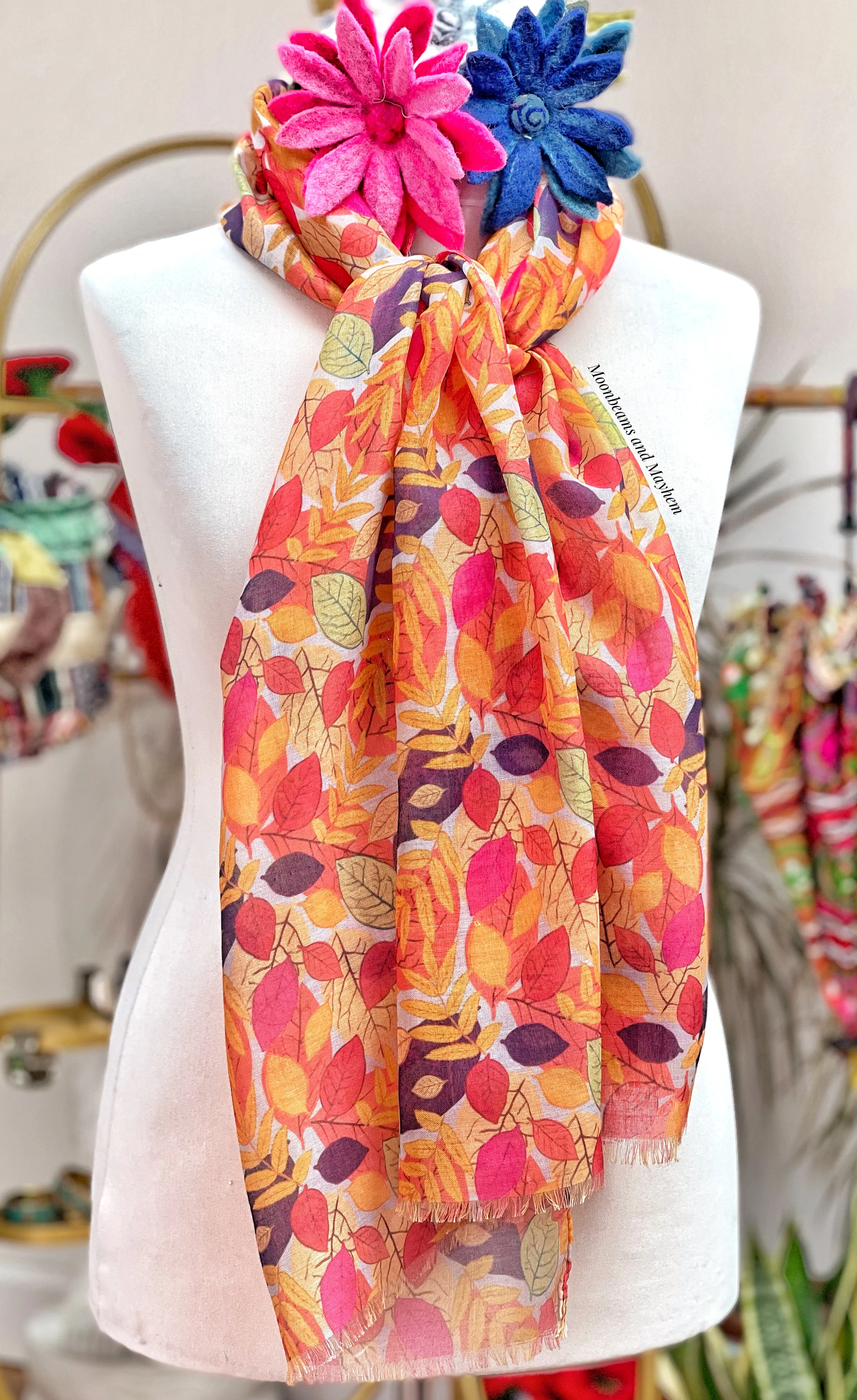 DANCING LEAVES SCARF - Image 4