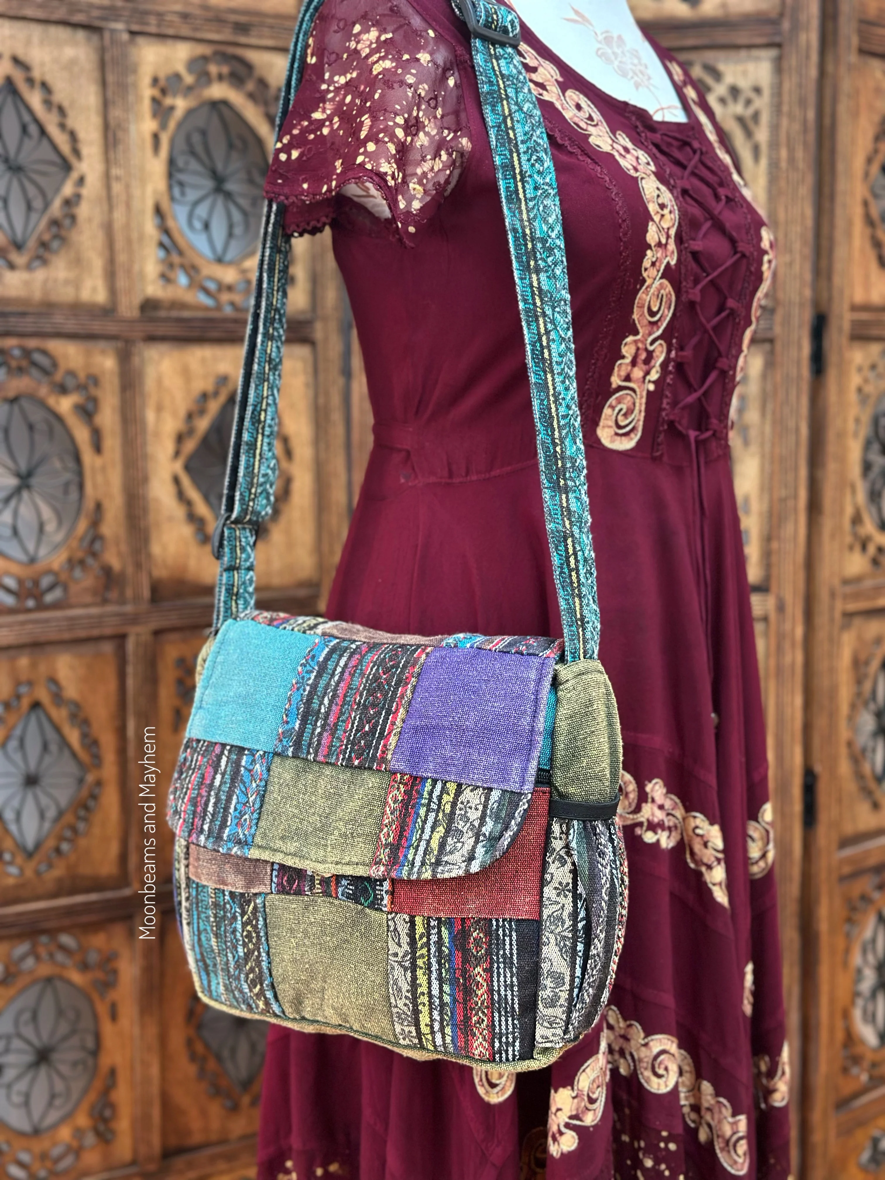 FERN & THREAD PATCH BAG